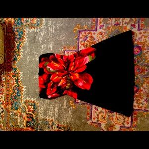 Beautiful 🌹 flower shirt